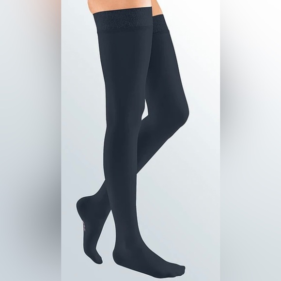 Mediven Elegance Regular Top Band AG/Thigh cB 20-22- NoM M Sp/Closed Toe In Navy - Picture 8 of 8